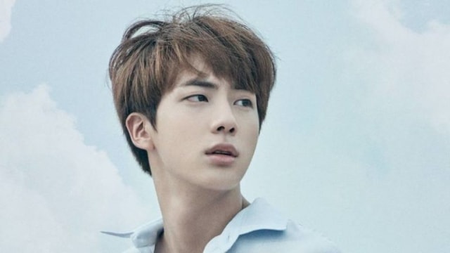 Jin BTS - cựu sinh viên khóa 2011 2017 đại học Konkuk