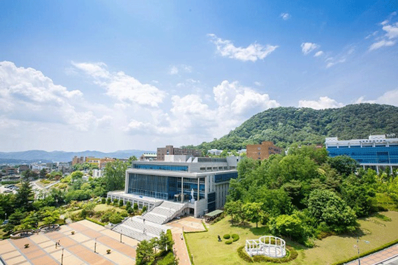 Khuôn viên Đại học Hallym Hàn Quốc