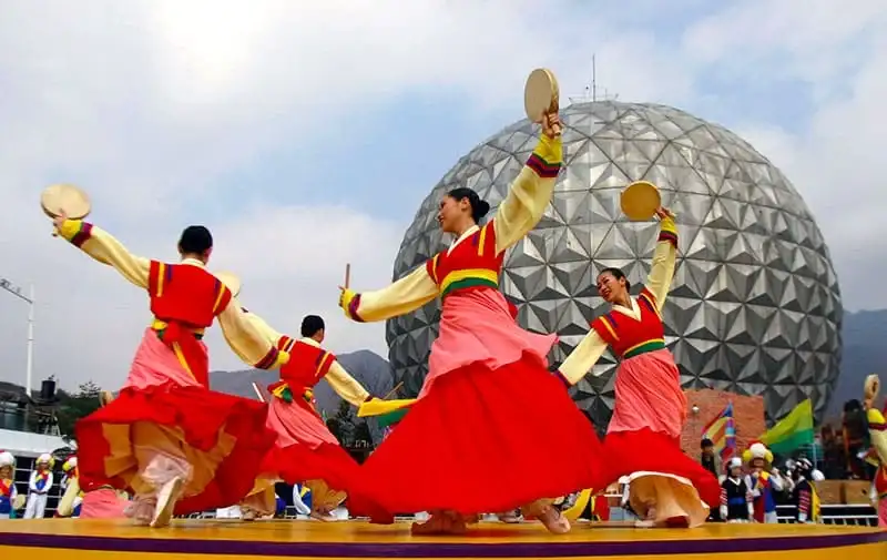 Du học Hàn Quốc vừa học vừa làm với nền văn hóa đa dạng