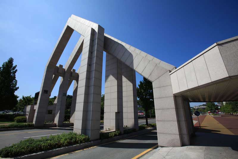 Đại học quốc gia Chungnam- ngôi trường đẳng cấp của Hàn Quốc
