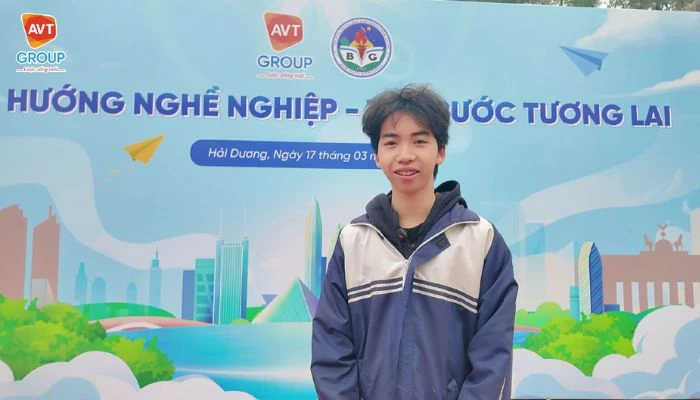 Video phỏng vấn: học sinh và thầy cô trường THPT Bình Giang, Hải Dương 12 hướng nghiệp bình giang
